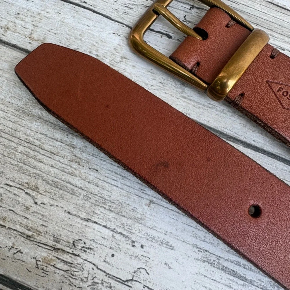 Fossil Leather Belt Size L 36.5